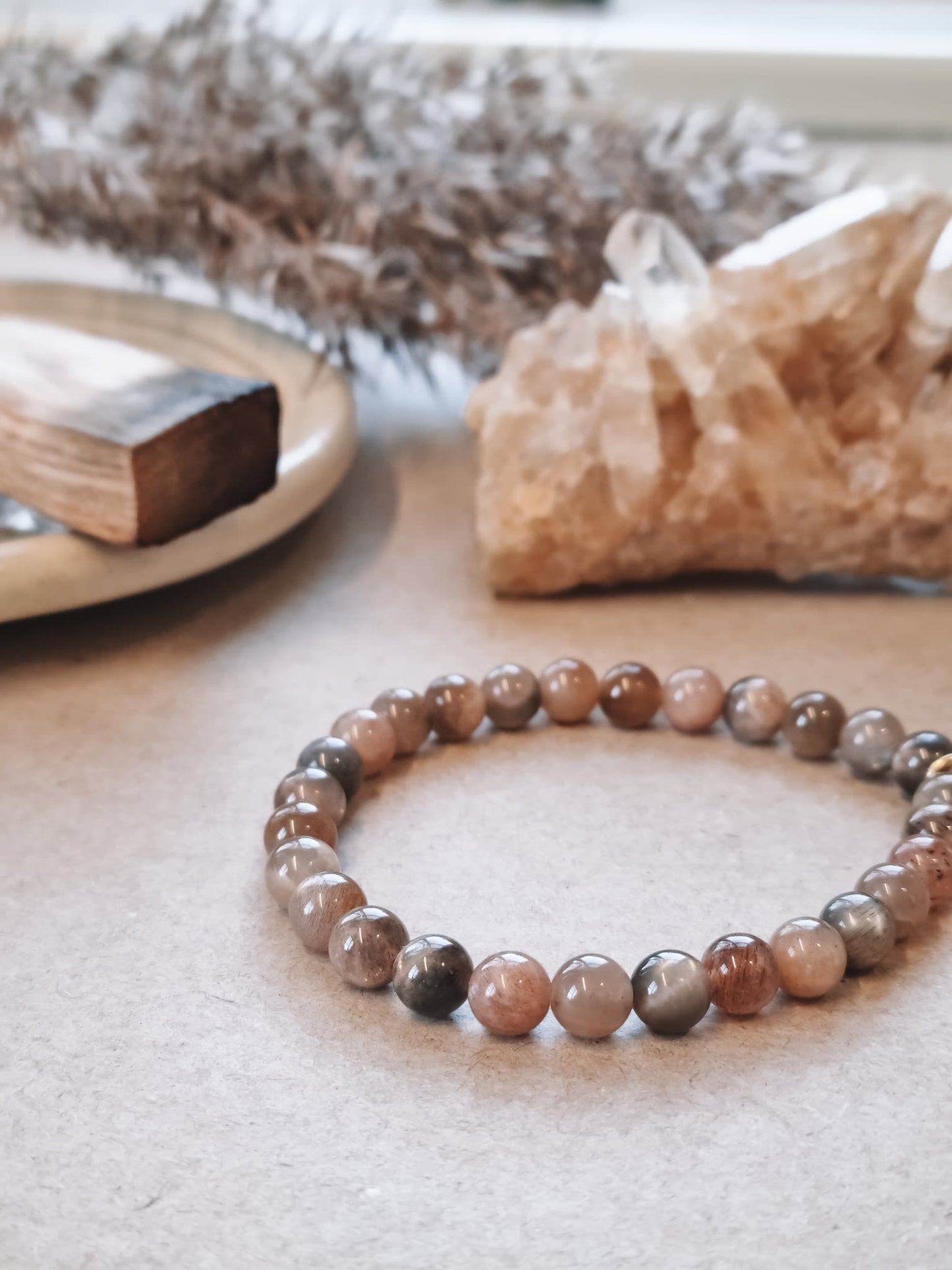 Mantra ENERGY Armbånd – Manifestasjon – Svart Månestein -
