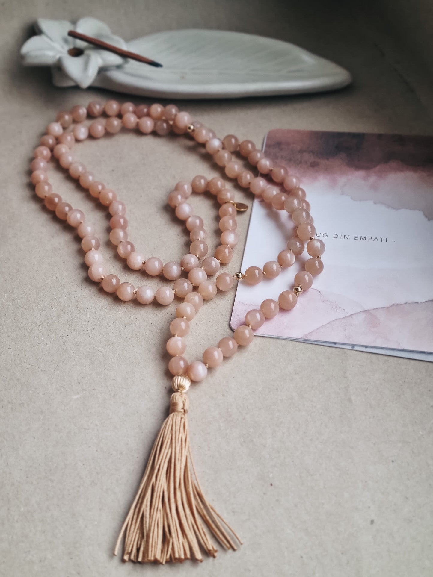 Mantra Mala – 'Jeg er lyset' – Kanika -