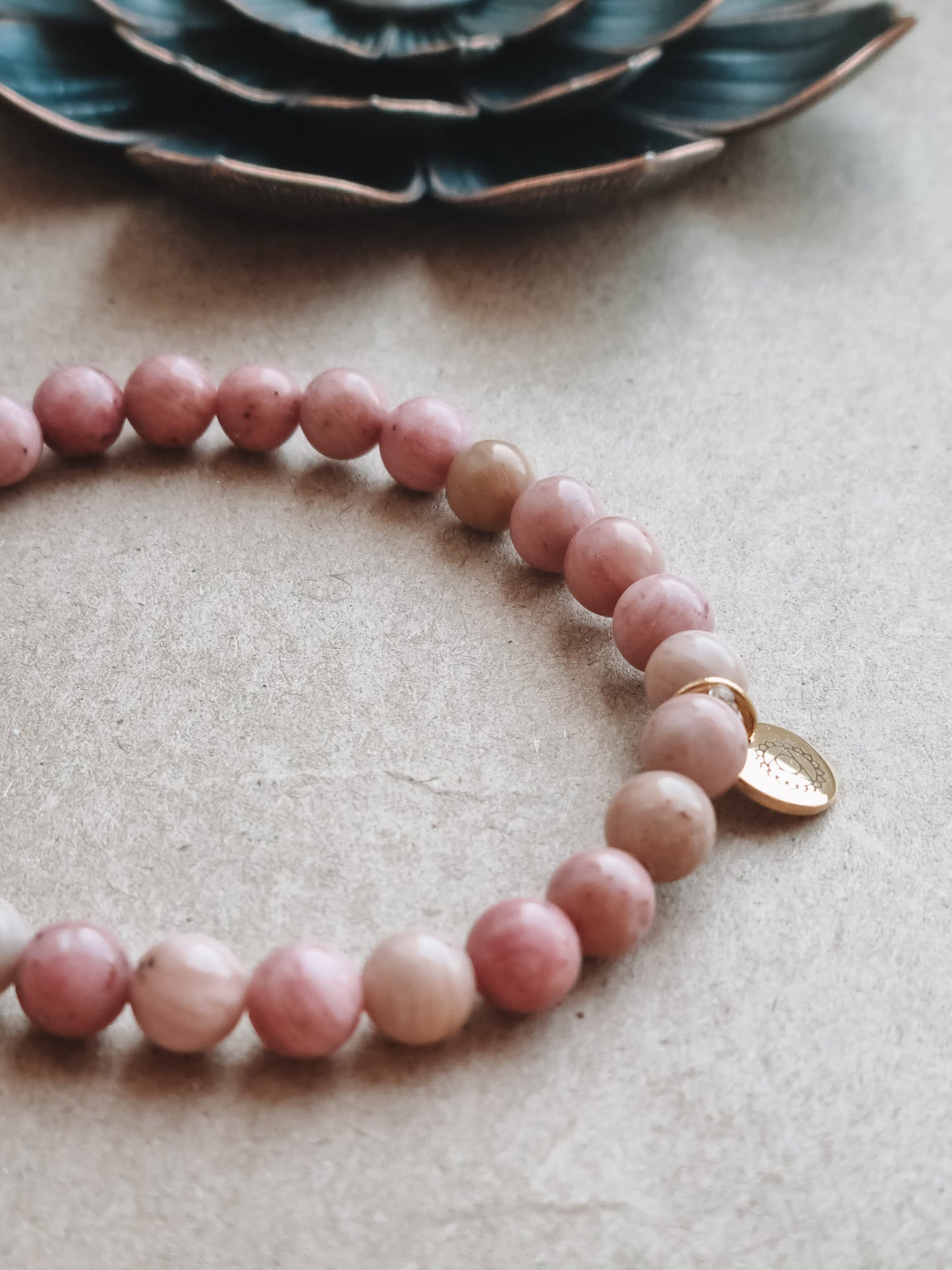 Mantra ENERGY bracelet - Kjærlighet – i rhodonitt -