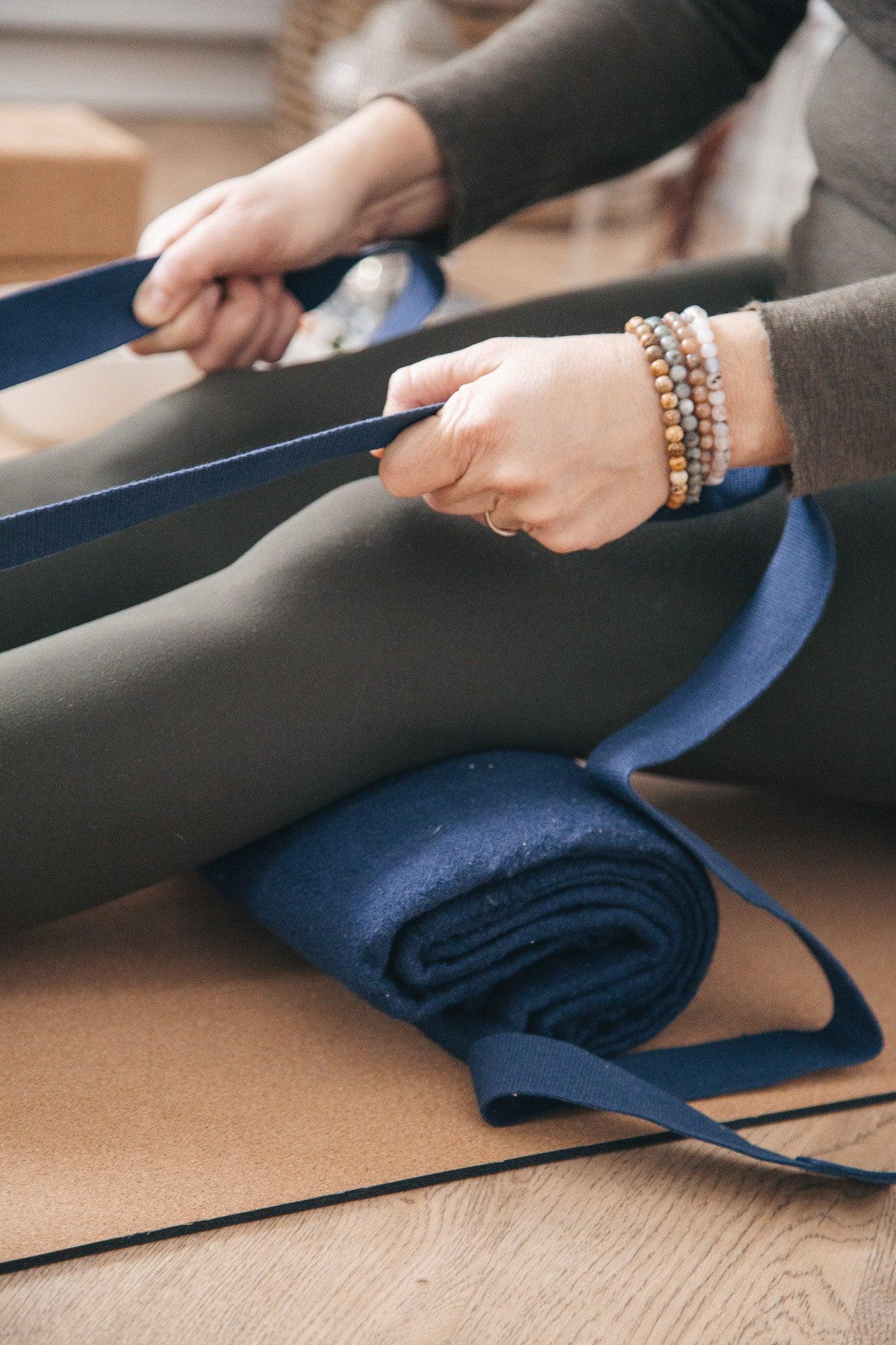 Calm Organic Cotton Yoga Blanket - Dark Blue
