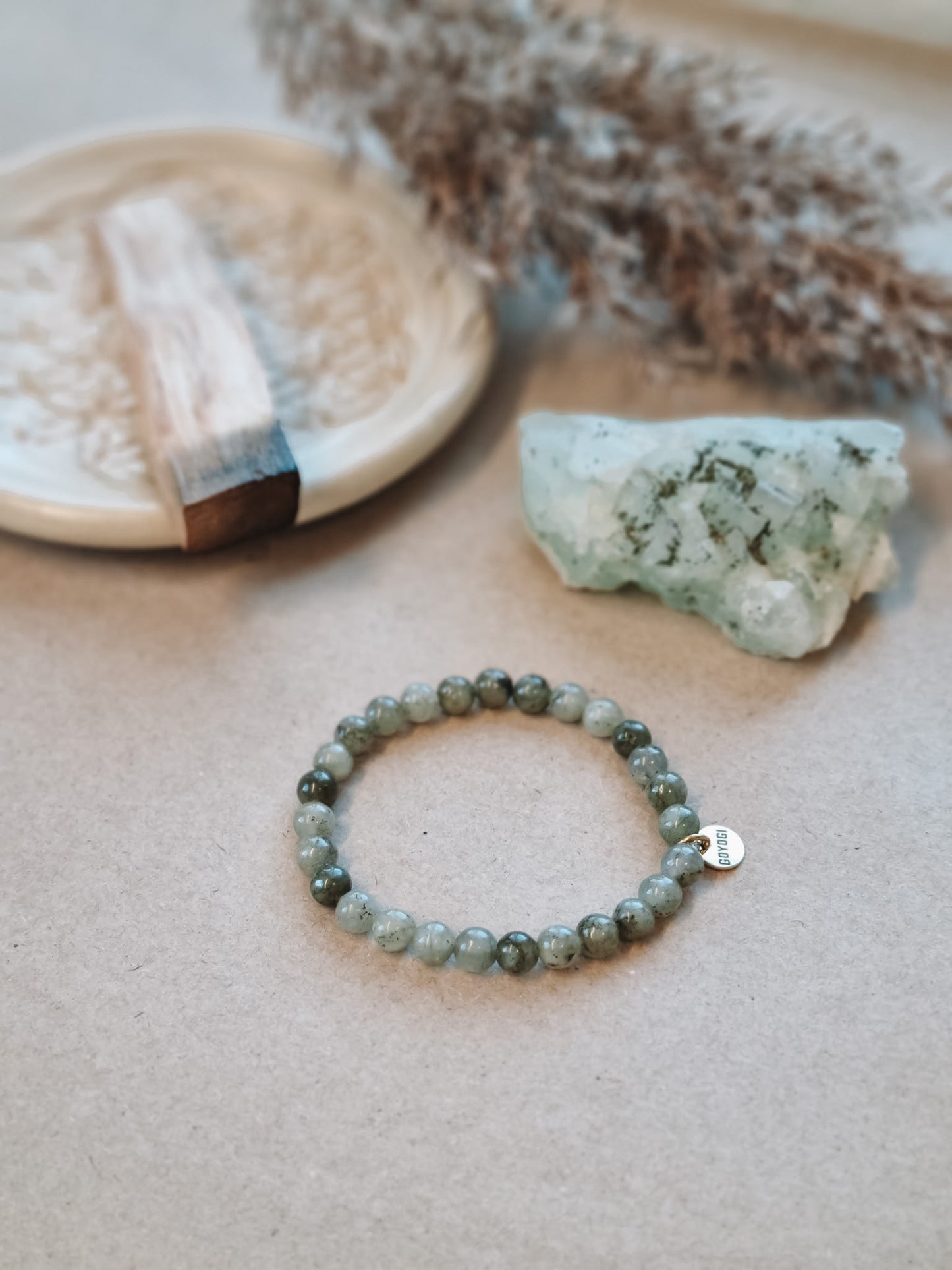 Mantra ENERGY Armbånd – Perspektiv – Grønn Labradoritt