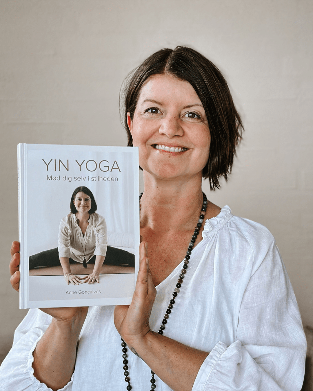 YIN YOGA – Møt deg selv i stillheten av Anne Goncalves -