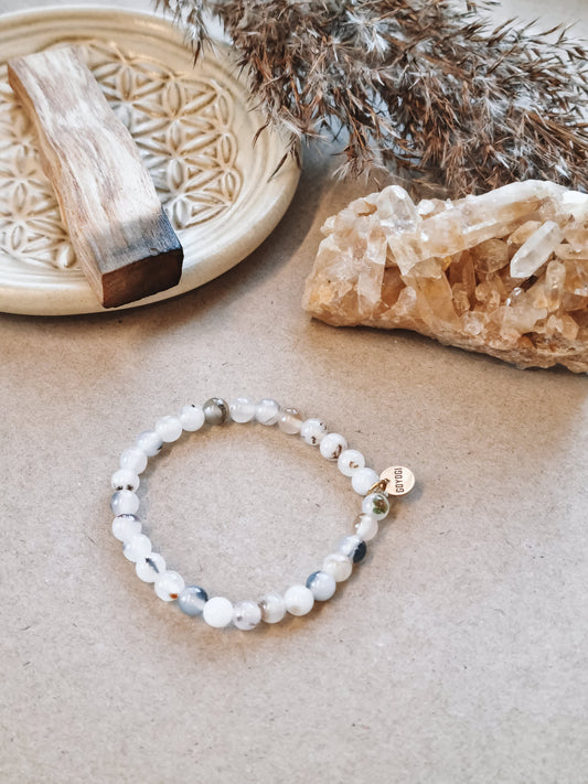 Mantra ENERGY Armbånd – Eksistens – Hvit Agat -