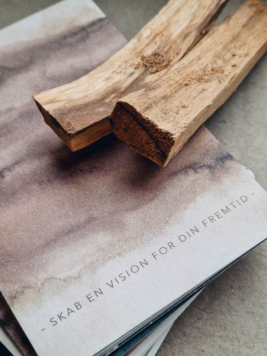 Premium palo santo wood -