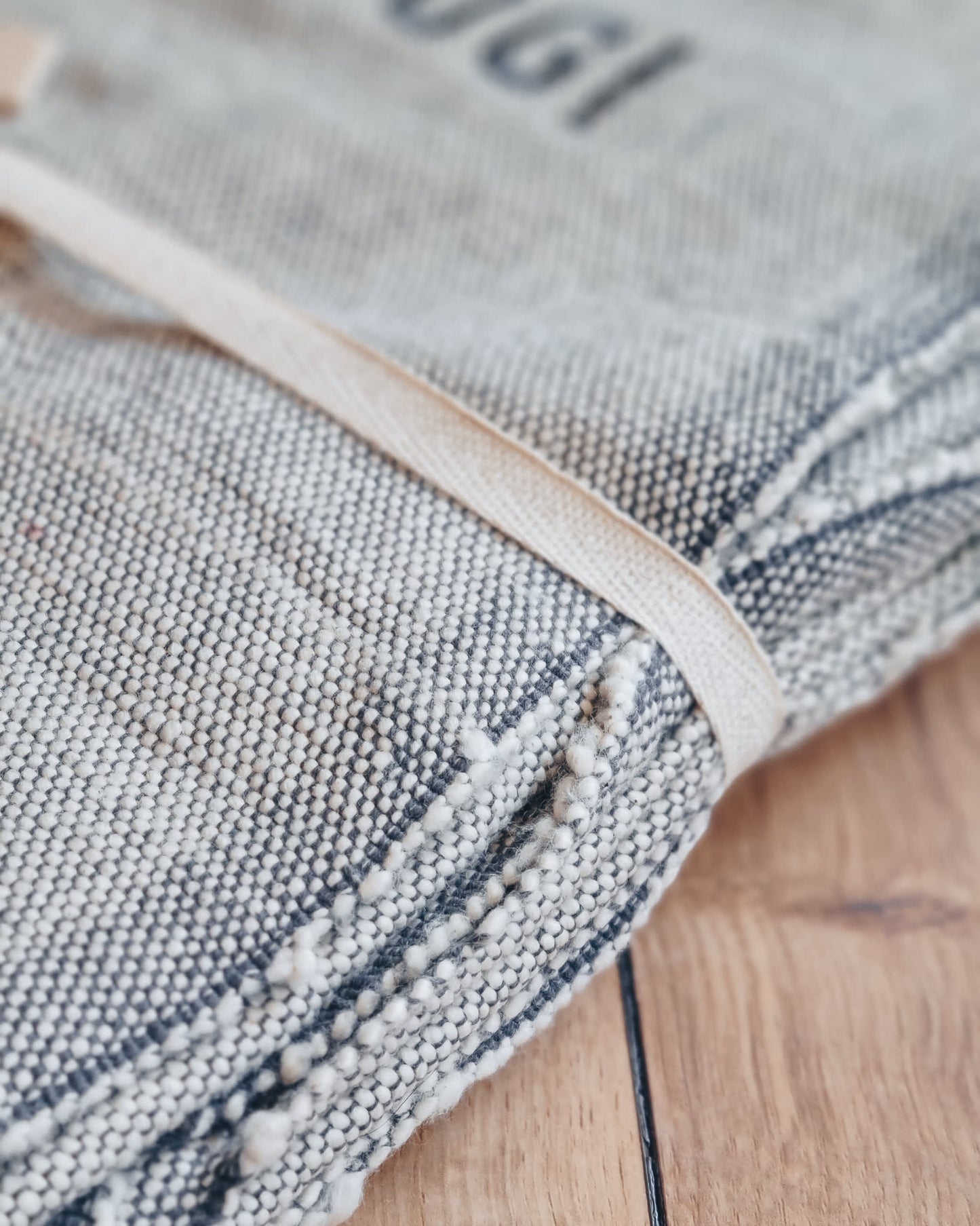 Deluxe Yoga Blanket - Grey