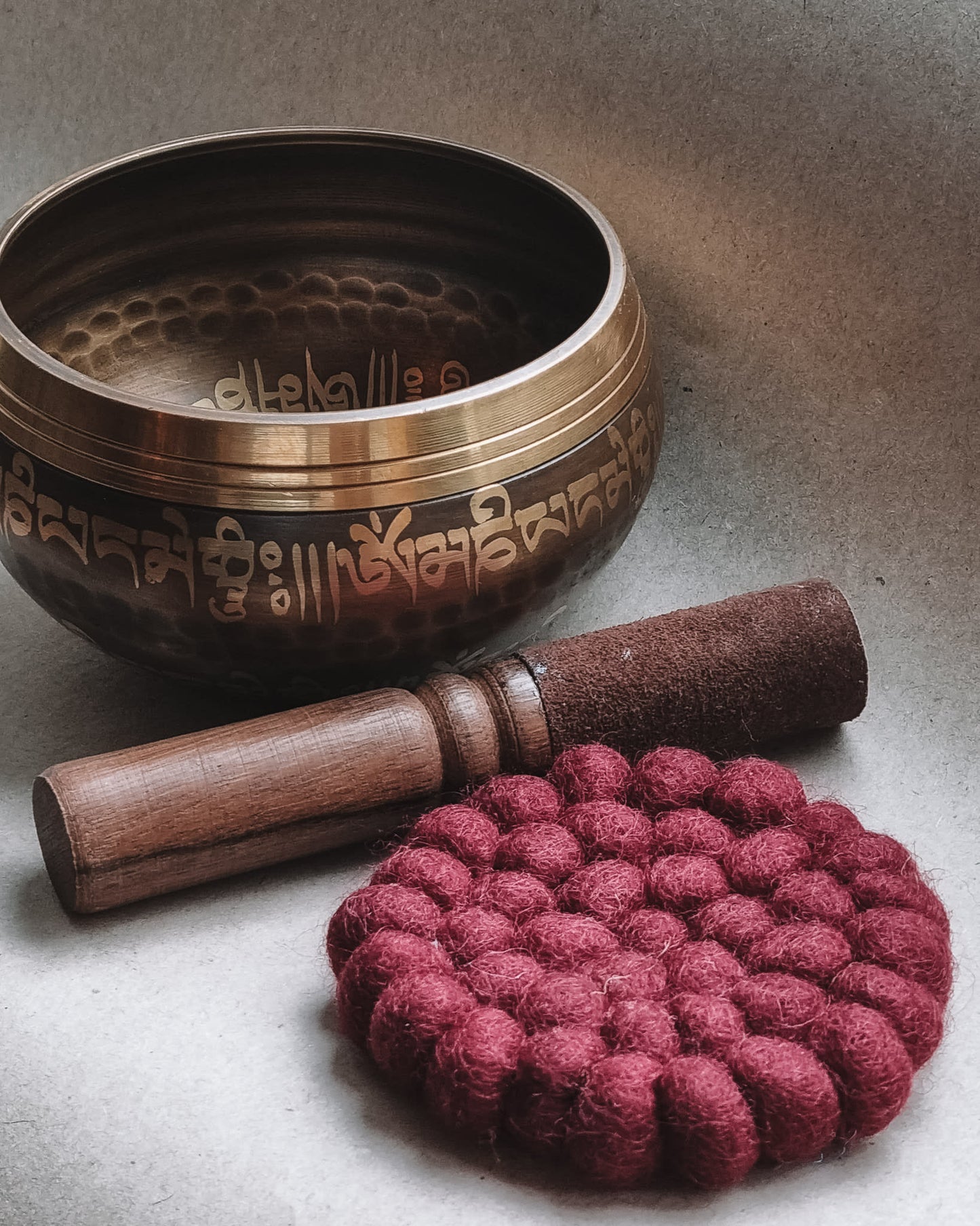 Singing bowl with wooden stick - Nepal