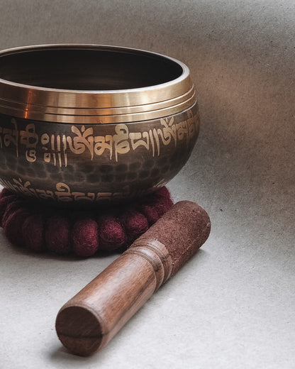 Singing bowl with wooden stick - Nepal