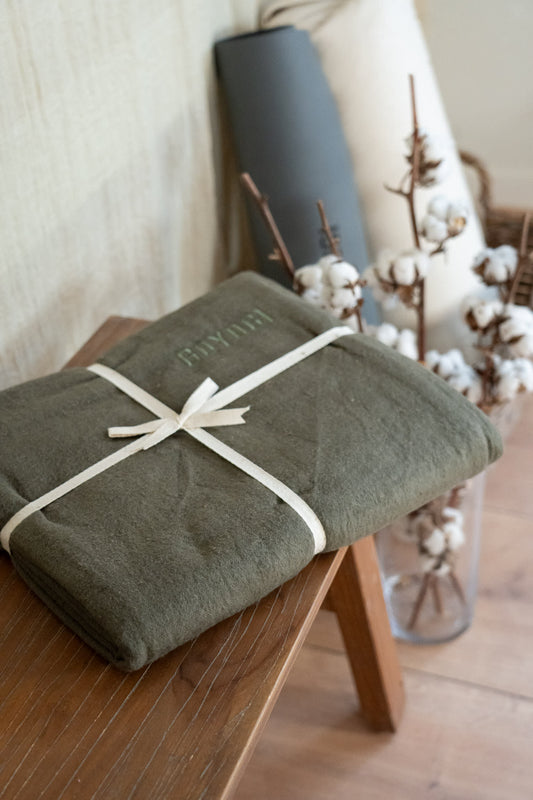 Calm Organic Cotton Yoga Blanket - Dark Olive