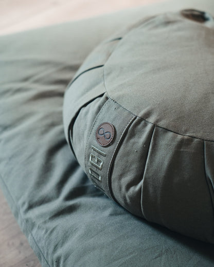 Begin meditation Crescent Bundle - Dark Olive