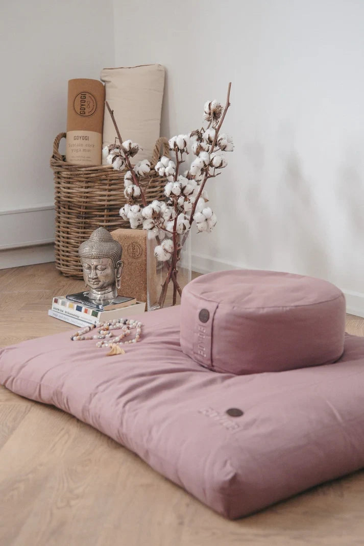 Begin meditation Round Cushion Bundle - Rose