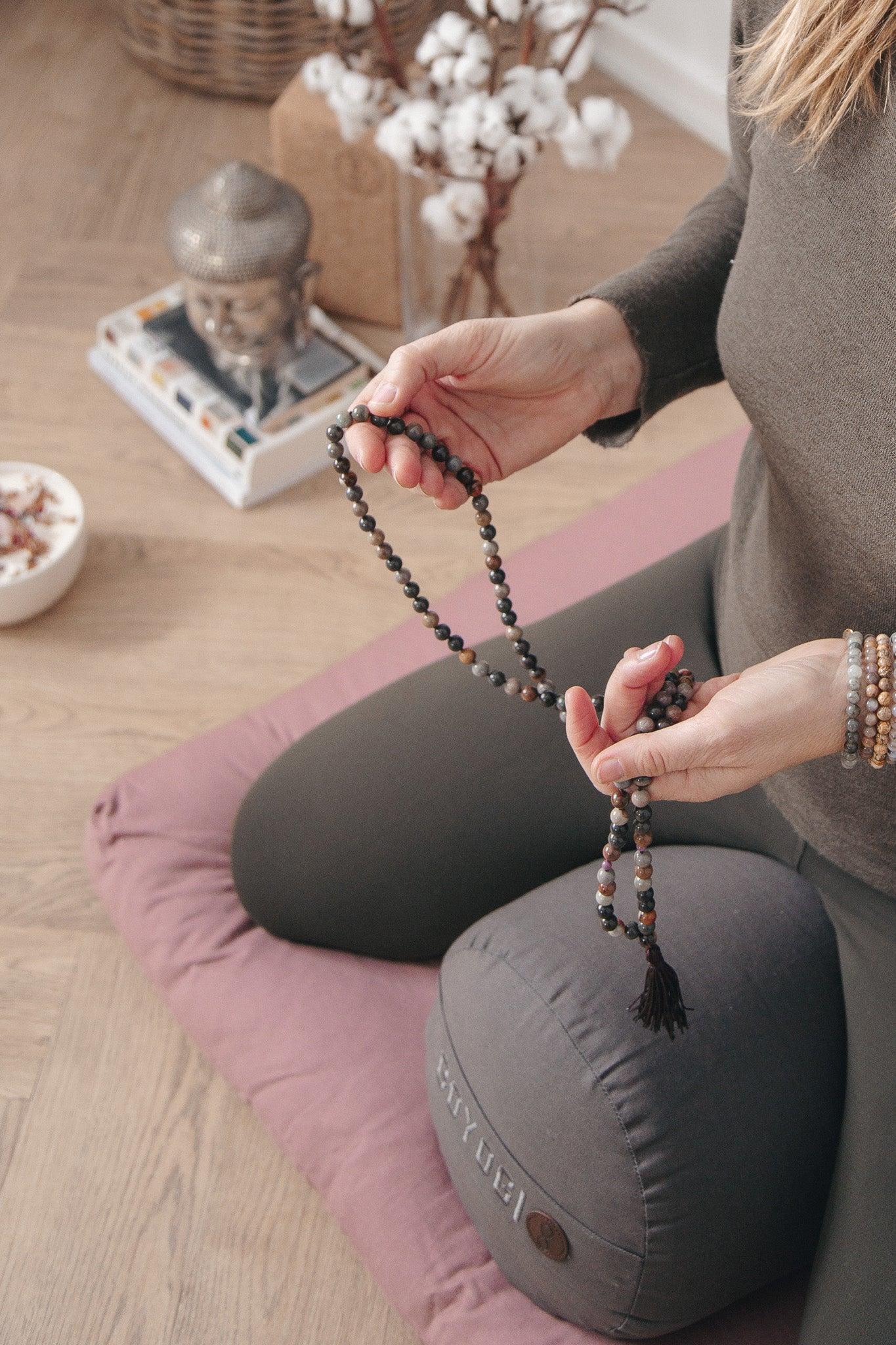 Calm Organic cotton Yoga Bolster - Dark Grey